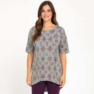 NWT Loose-Fitting LuLaRoe Irma Tunic, Size XS